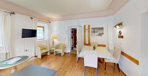 landgasthausdorfstadllivingroom_1.jpg